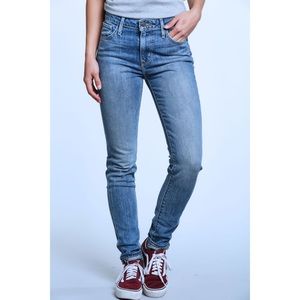 LEVI’s 721 High Rise Skinny Jeans